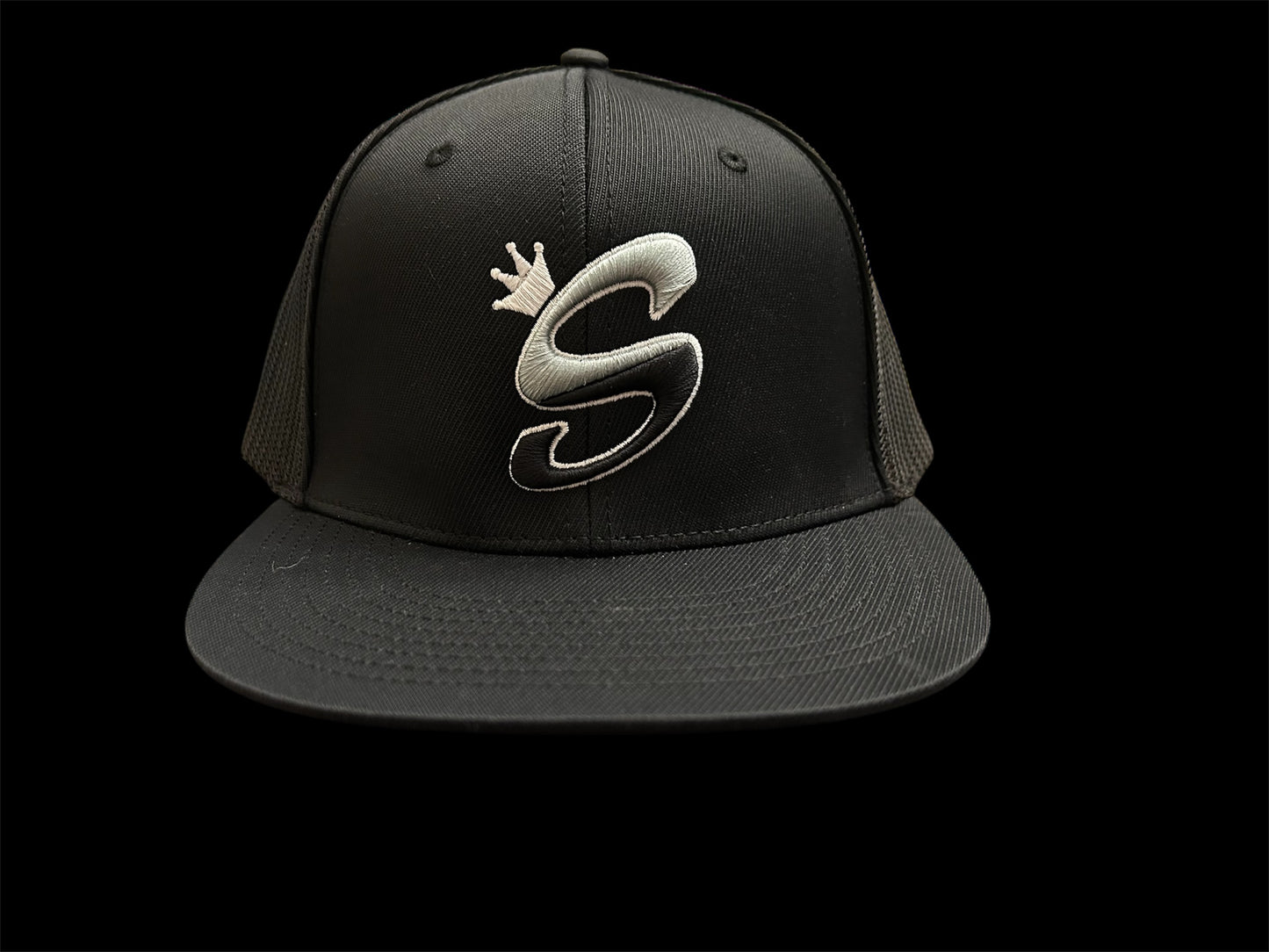 Black/Black/grey logo Mesh fitted